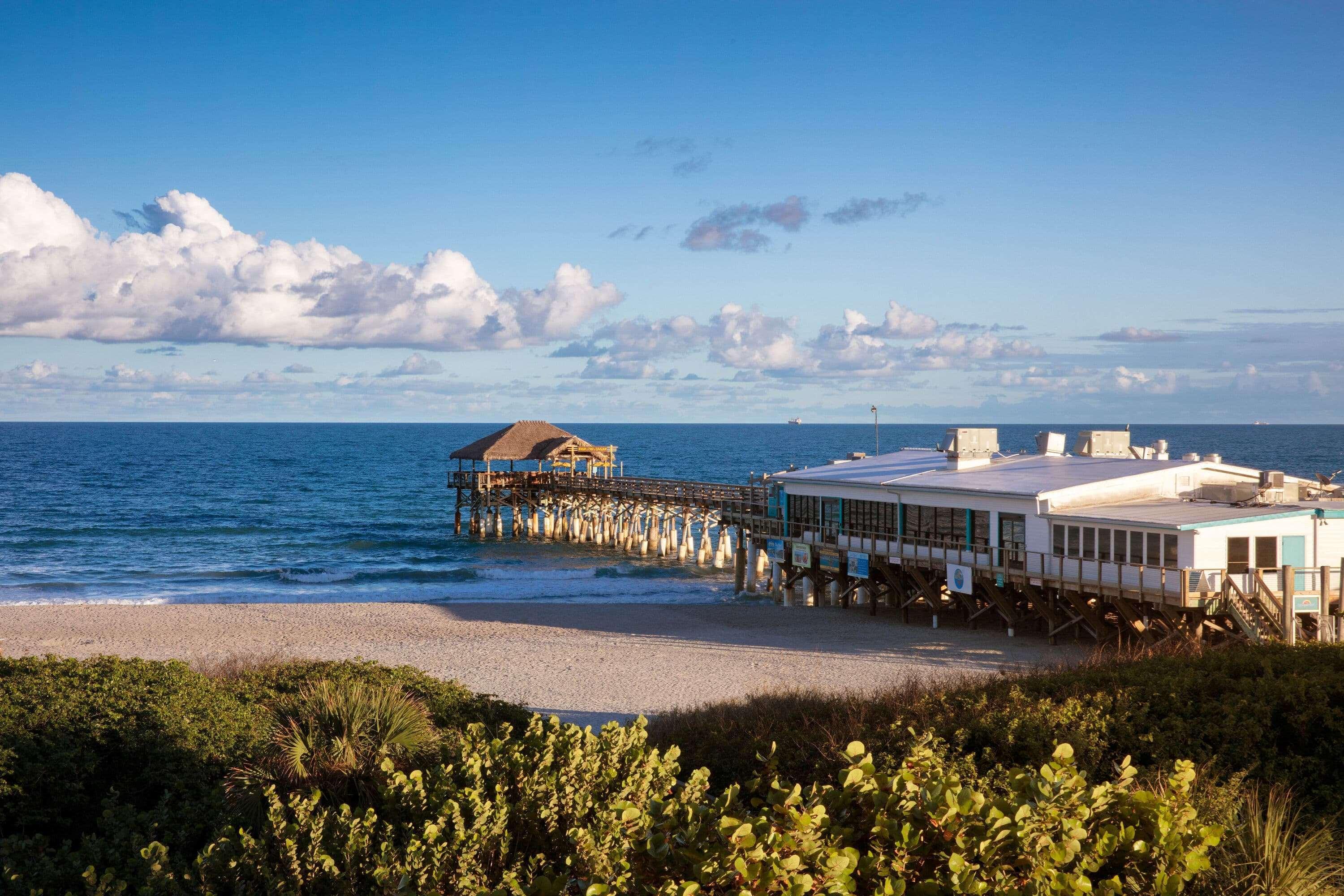 La Quinta By Wyndham Cocoa Beach Oceanfront Esterno foto